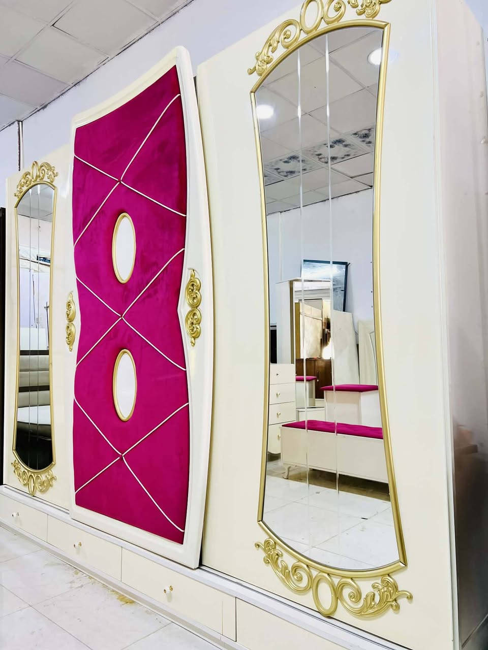 غرفه ملكي ٩ قطع شرط النظافة اخو الجديد ٧٠٠ قفل شراي دزلي صوره عالخاص


**إذا كنت صاحب هذا الإعلان وتريد حذفه لأي سبب، رجاءا أرسل رسالة إلى الدعم الفني**