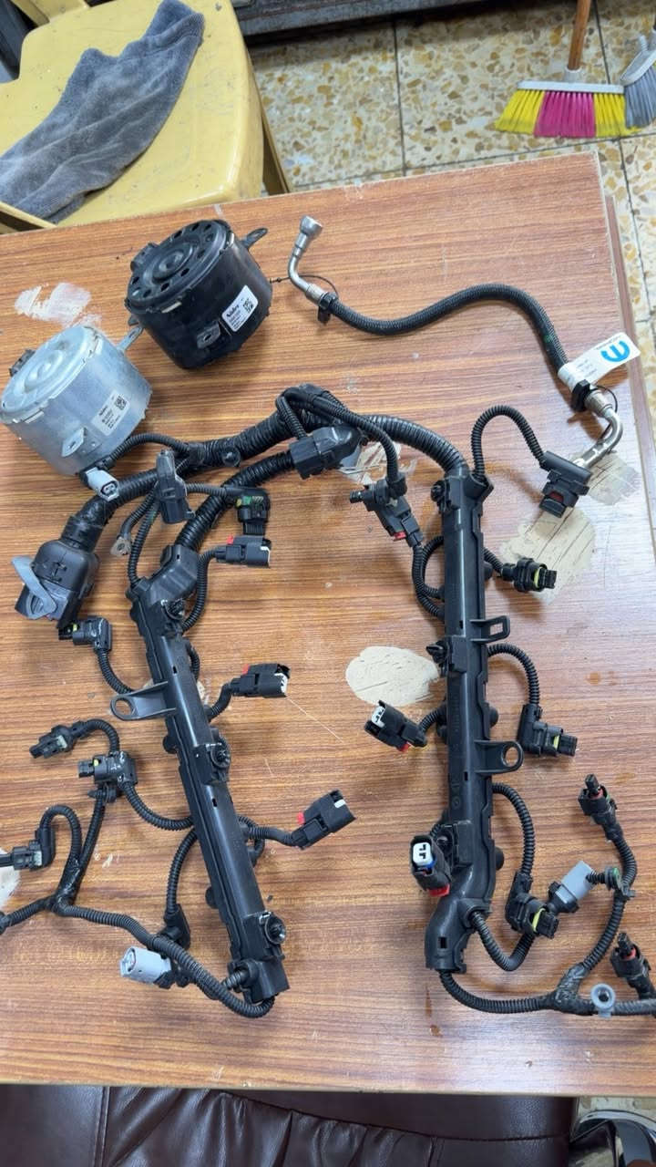 السلام عليكم ضفيرة محرك جيب ٣٦٠٠ موديل ٢٣ نظافة ١٠٠٪؜ دبلات جارجر جالنجر اوباما خلفي اصلي موبار نظافة ١٠٠٪؜ ماطورات مروحة اصلي نظافة ١٠٠٪؜ صوندة مسطرة نوزلات اصلية نظافة ١٠٠٪؜ مكاني بغداد الوزيرية الاسعار مناسبة ***********
