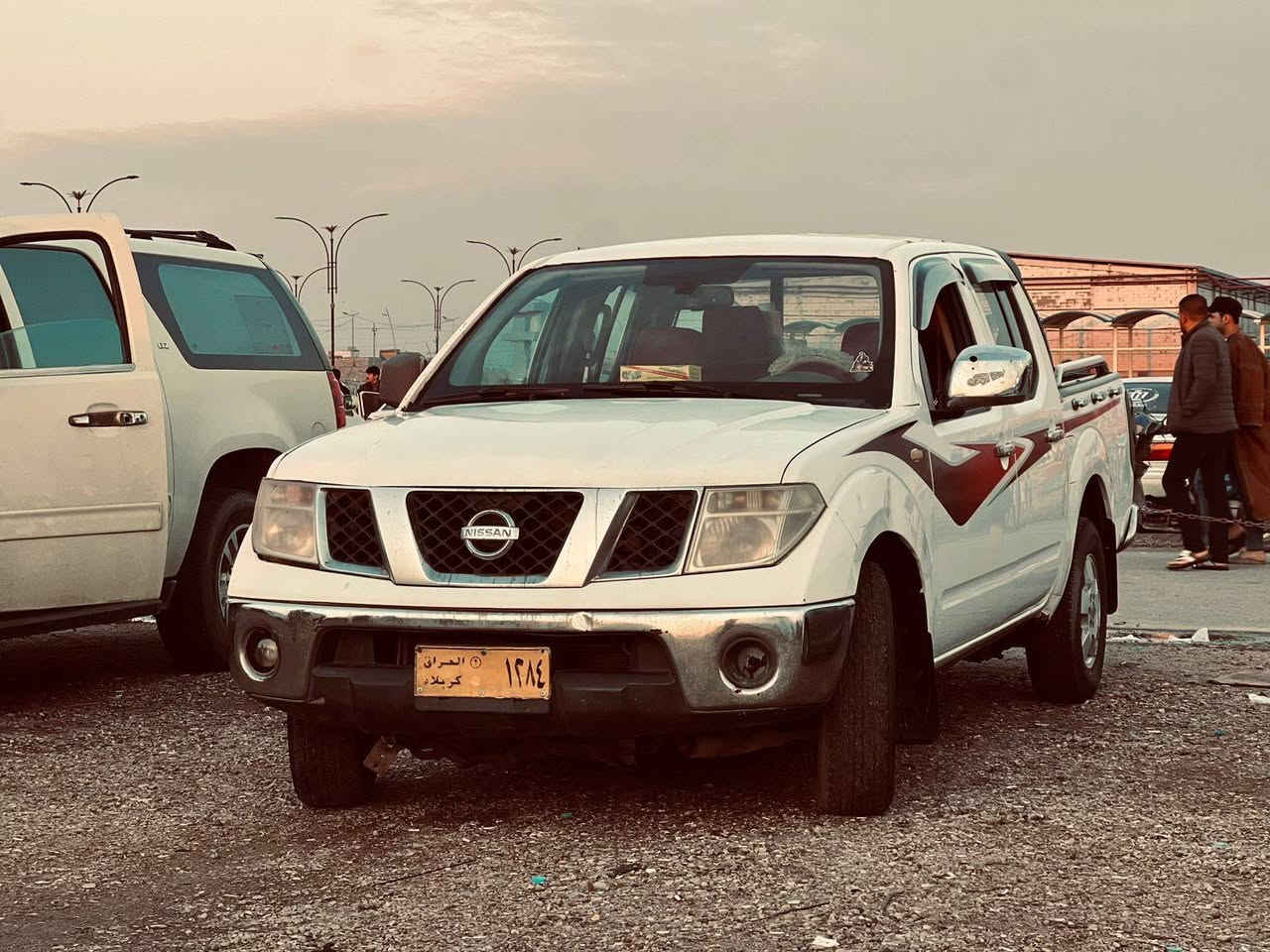 نيفار ٢٠٠٨ السعر ٥٠ قفل بيه جفيه خفيفه كير عادي ***********
