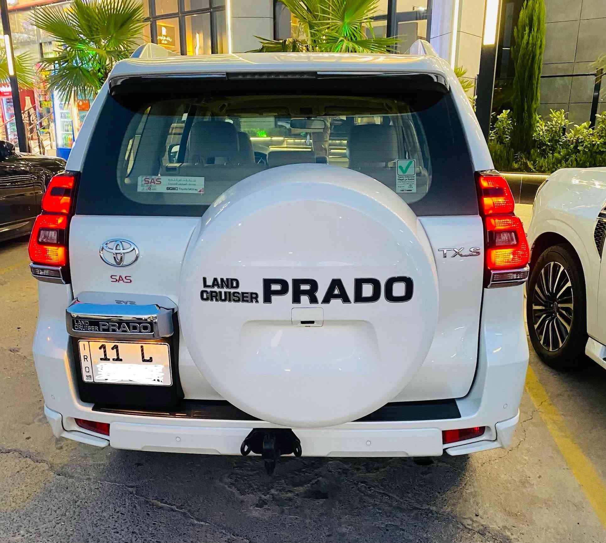 برادو 2020 SAS  مواصفات فول TXS
محرك ٦ سلندر
فتحة سقف
كراسي جلد 
كراسي ٢ كهرباء
شاشه كبيره وكامره
حساسات
زراك لايت 
لايت اسود عدسه زنون
سبير تعليك المرغوب
والباقي واضح بالصور
مكفوله كفاله عامه وجديده جدا ماشيه ٧٩
فقط بارد جدا بسيط ومايبين وبدون اي نقص سيرفس كامل
رقم بغداد وبأسمي
السعر ٣٩٠٠٠$
***********
مكان السياره بغداد حي الجامعه
