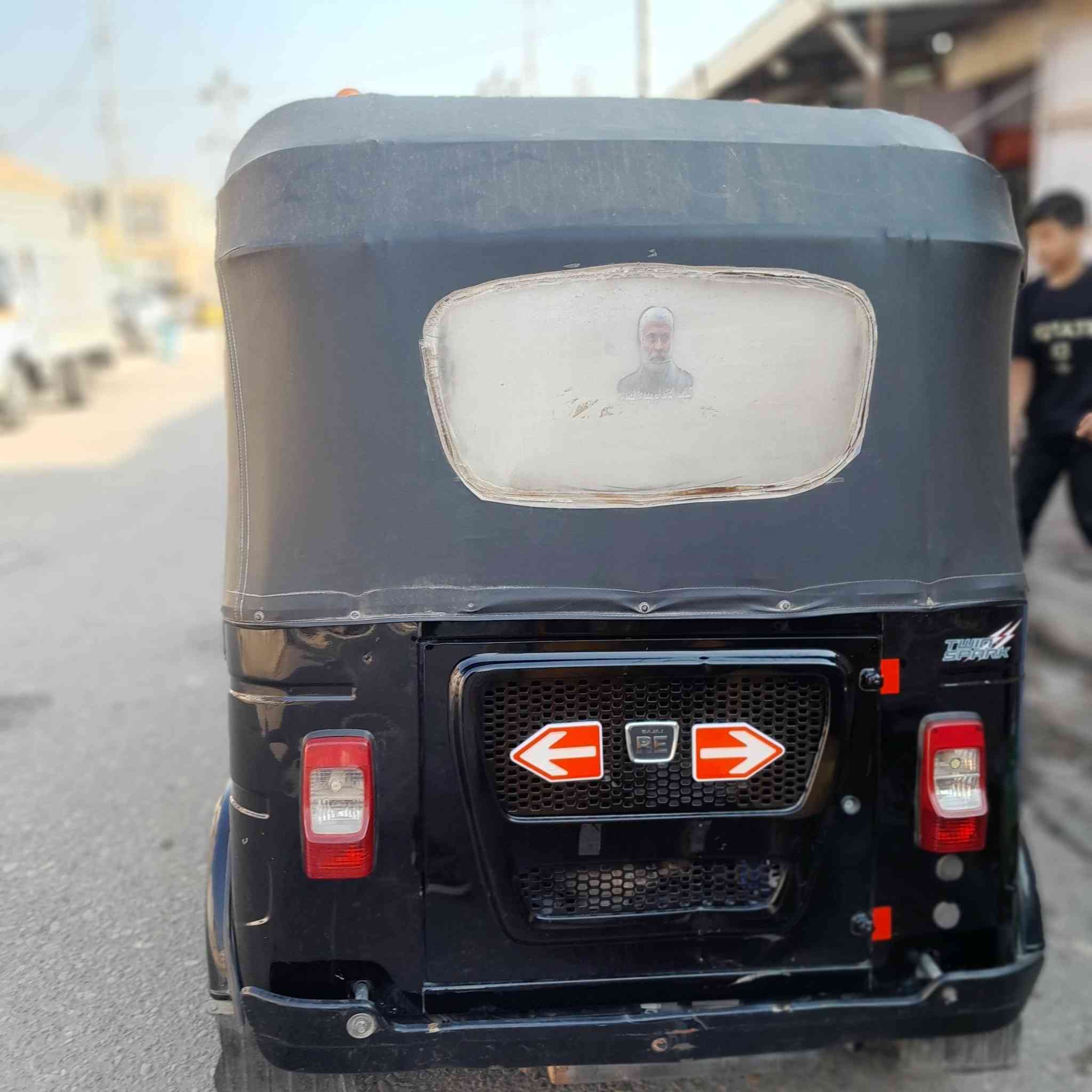 سلام عليكم شباب تكتك البيع موديل 23 شهر 10/ 11 تكتك مكفوله كفاله عامه تكتك  تفيلس ما متفيلسه وحق الله تكتك مال بيت ما متعوبه المكان المجر الكبير  الشراي يتصلل
‏‪***********‬‏ 
***********
