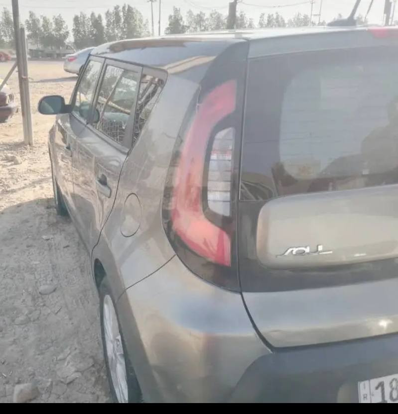 كيا صول موديل 2014 
محرك gdi 2000 تحكم سترين جهتين ويل كب شاير على مري  ليبل واحد سيارة محرك حدادية تبريد  تخم تاير بحاله ممتازه سنويه2026 تحويل مباشر مكان السيارة بابل 
ترهم مراوس
*********** حلة, بابل
