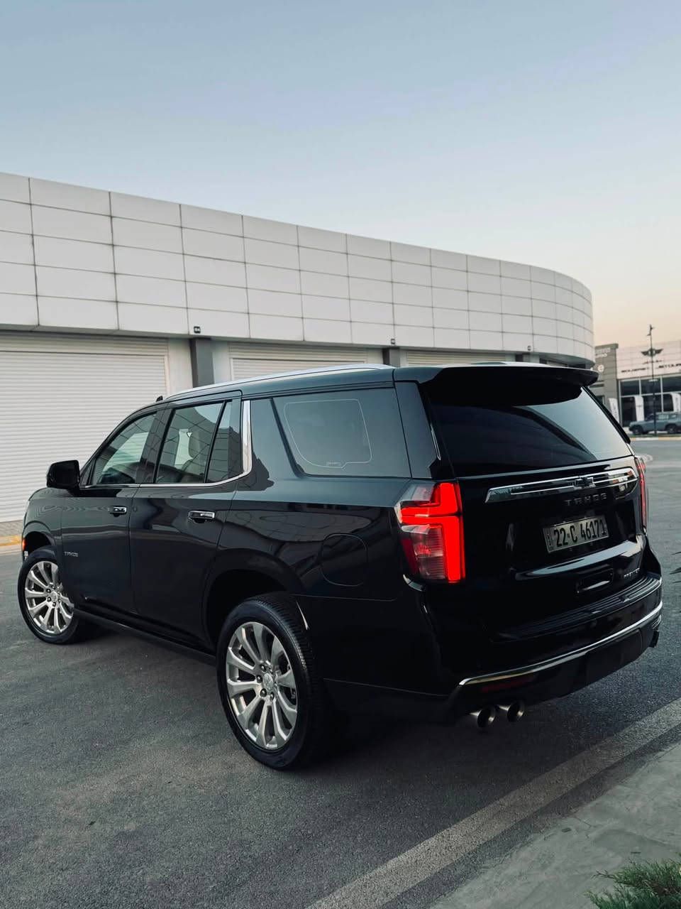للبيع 🌹🌹🌹🌹🌹🌹🌹🇺🇸🇺🇸🇺🇸
‏Chevrolet Tahoe Premier
الصانع : شيفروليه
الفئة : تاهو🌹🌹🌹🌹🌹🌹🌹🌹🌹
الطراز : بريمير 
خليجي وكاله المنصور بضمان 
سنة الصنع :2021
الحالة : لايوجد صبغ
نوع ناقل السرعة:أوتو تيبترونك
عدد السلندرات : 8 سلندر
حجم المحرك : 5.3L
القدرة الحصانية : 355HP /360PS /265KW
نظام الدفع : 4WD
نوع المقاعد:جلد- كهربائي - تدفئة - تبريد
فتحة السقف : بانوراما
وسادات هوائية : 9
شاشة : 3
داتاشو كبير 
دواسات كهرباء 
5 كامرات 
جكات صعود ونزول 
قياس الإطارات ؛ 21 إنج

🌹🌹🌹🌹🇺🇸🇺🇸🇺🇸🇺🇸🇺🇸🇺🇸🇺🇸
مصابيح ؛ رأس متحرك - زينون - إضاءة LED السيارة 
( فول مواصفات للاخير البرايمر ) 

العنوان : سليمانية 

للاستفسار الاتصال 
***********
***********
السعر.  المطلوب 445ومجال بسيط
