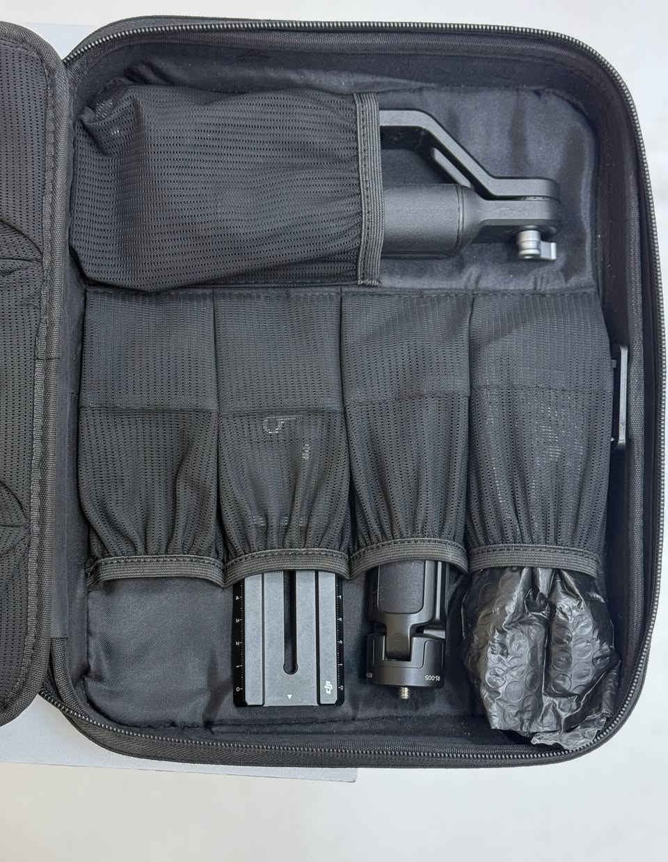 سلام عليكم ronin rs 3pro
للبيع نظيف جدا استخدام كلش قليل ونظافته كدامكم بالصور 
سعره 550 وبي مجال للشراي سبب البيع اريد اطور
 مكاني الناصريه توصيل متوفر 
تواصل وياي ع الخاص


**إذا كنت صاحب هذا الإعلان وتريد حذفه لأي سبب، رجاءا أرسل رسالة إلى الدعم الفني**