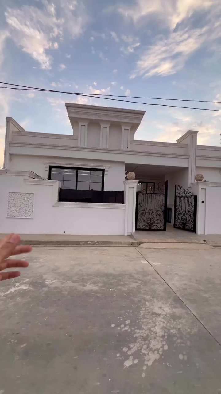 #عقار … للبيع
#المساحه:150م
#الموقع :-كركوك شوراو قاطع السابع خلف كلية الزراعة
 للأستفسار : الإتصال على الارقام التالية

***********📞 ⁨ ⁨
 

#عقارات_روما تستقبل كافه العروض السكنيه والتجاريه

الفرع الرئيسي /  شوراو مقابل قاعه لايف ستي
الفرع الثاني / شارع الكورنيش مجاور هبي لاند
الفرع الثالث / سيكانيان سايدين مقابيل مطعم عبدالله
