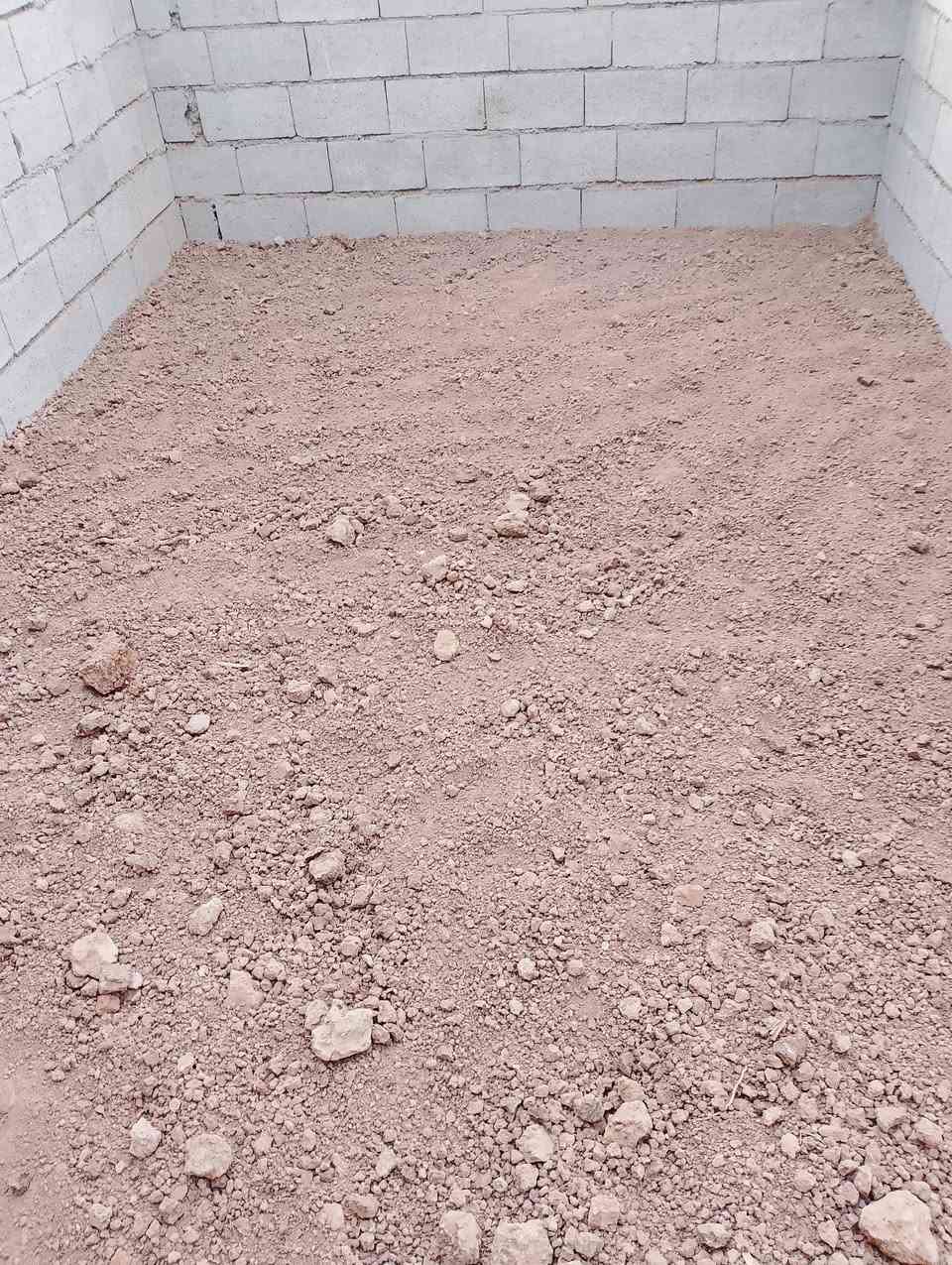 السلام عليكم يوجد كادر تنظيف بيوت تعديل تراب فرش حجر بلوك اي شي اتصل وتدلل. ***********
