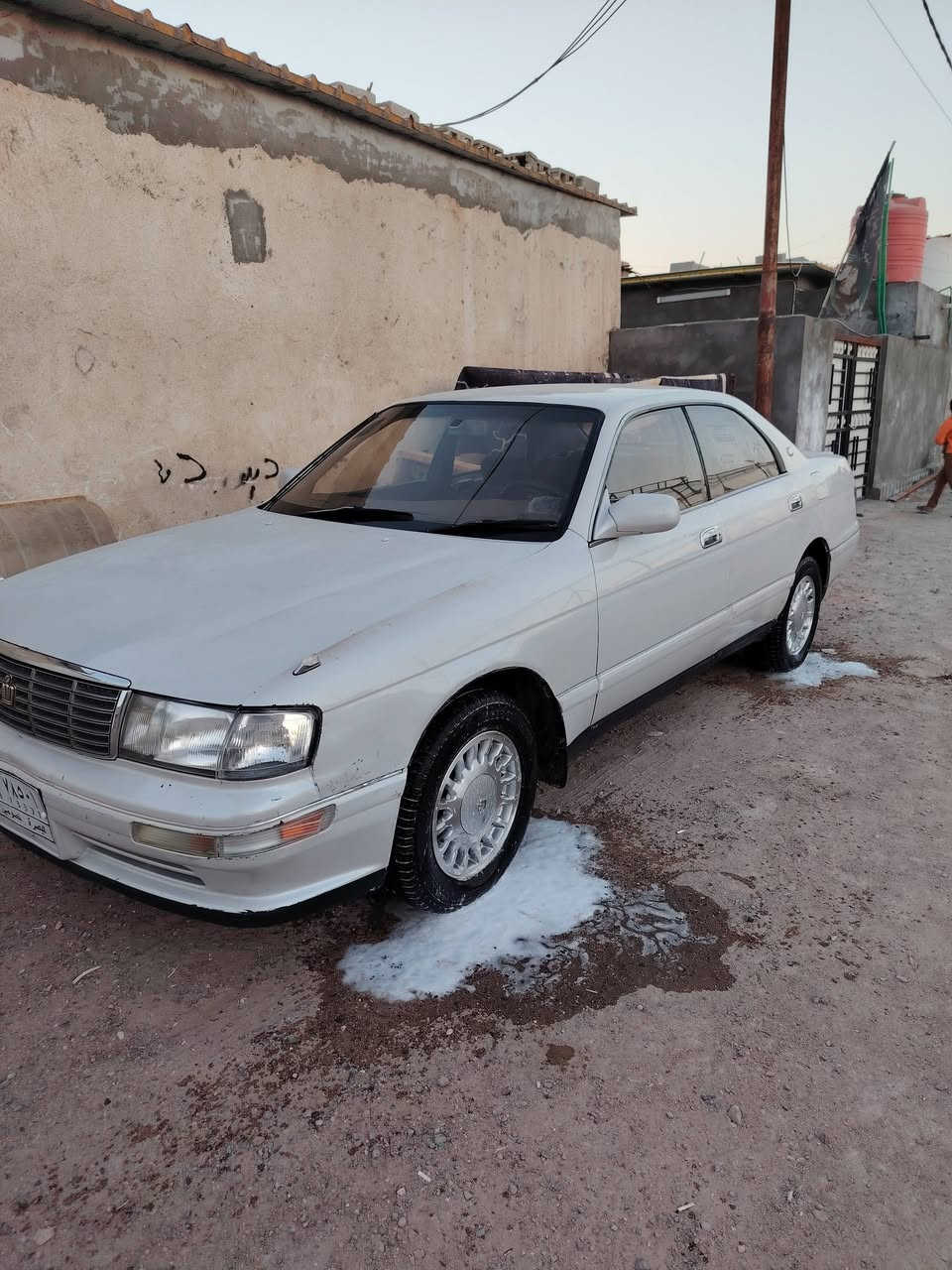 سلام عليكم بطة البيع مديل 94 سيارة حلو نضيفة مكينة 2500 كير جديد قبل أسبوعين شادينة مال حاوية سيارة مكفولة من ضربة ولقصة  مكاني البصرة القديمة سعر 60 وبيهة مجال الستفسار ***********
