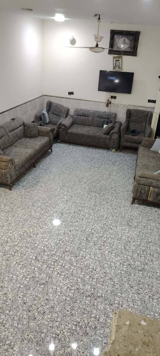 يالله🏘 بيت للبيع مساحه ٢٣٠
ركن بناء حديث  بشارع صب  قرب
 اسوق احمد عتابي الاستفسار 
***********
