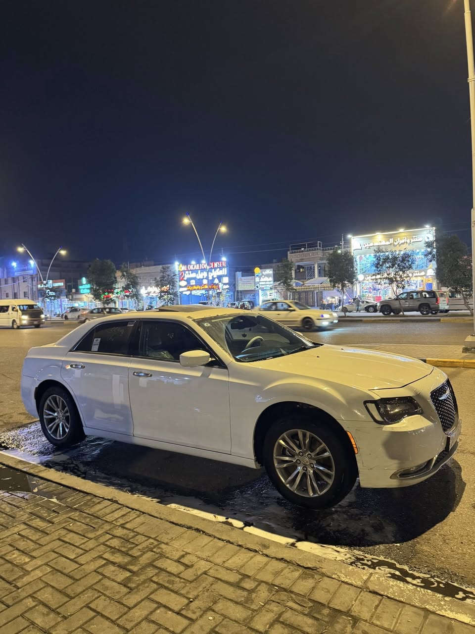 سلام عليكم اوباما 15 معلايه 18 
جاملغ خلفي كلير وبنيد كلير بامريكا 
وبيه بلعراق جاملغ امامي مبدل اصلي ومصبوغ 
للبيع فقط رقم بصره تحويل 
***********
