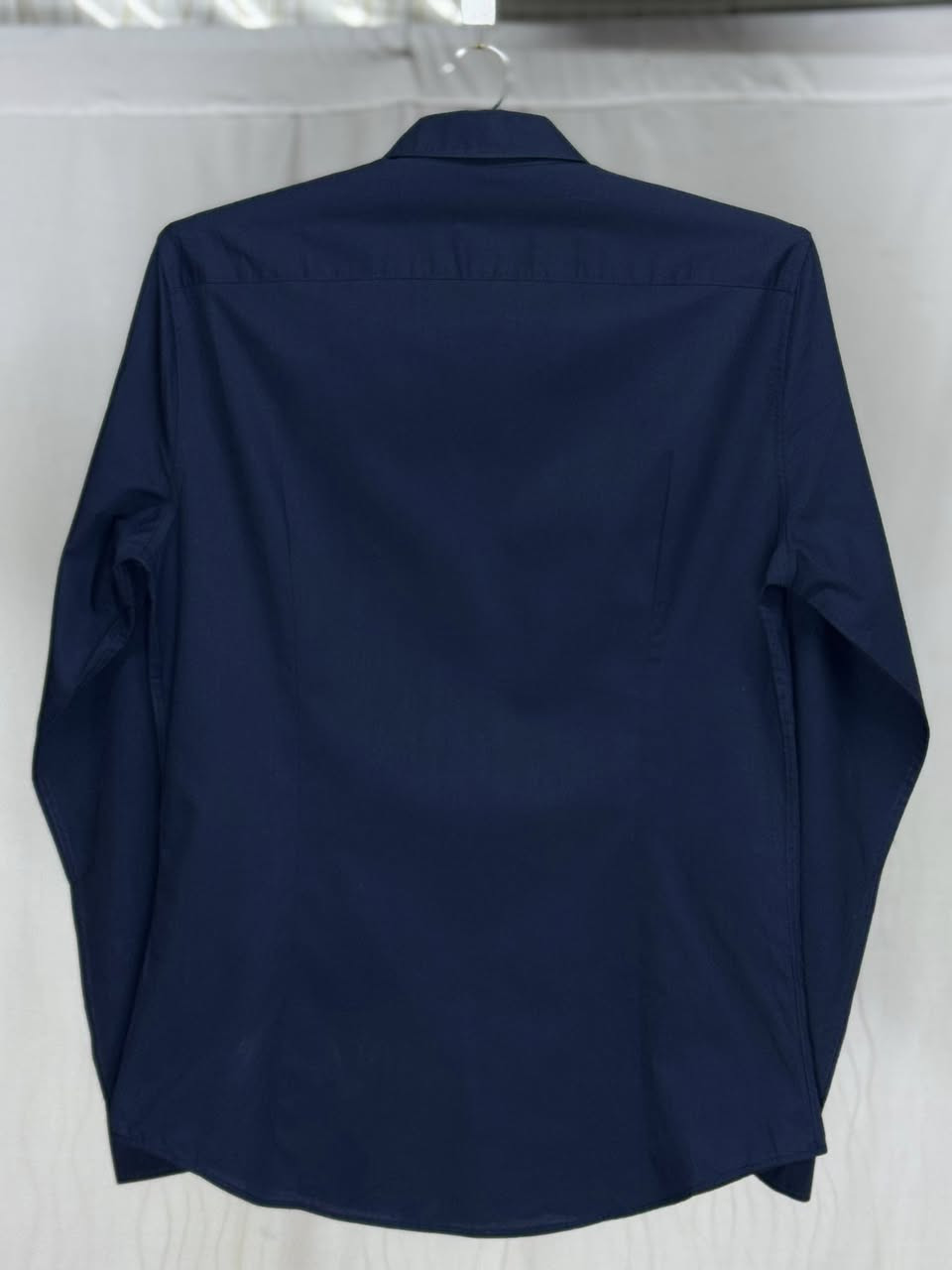 قميص ماركه (H&M)سوبر كريمه
القياس  M
النطاف💯/💯

يوجد توصيل 🚚 (بغداد -محافظات )
☎️رقم الهاتف :***********

للحجز -دايركت
