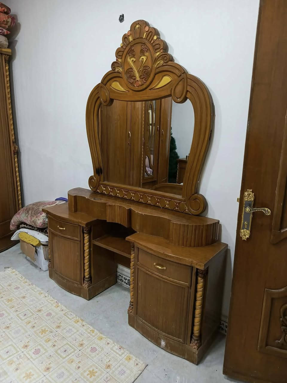 غرفه صاج تزكام ثكيله مفصلينه تفصال قفله 750 عنوان  البصره الحيانيه شارع التأميم مستعجلين ع بيعته بسبب الإنتقال


**إذا كنت صاحب هذا الإعلان وتريد حذفه لأي سبب، رجاءا أرسل رسالة إلى الدعم الفني**