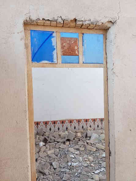 السلام عليكم ورحمه الله وبركاته شيلمان عدد تقريب 32 + زوايه هنكلان  + شبابيك + بيبان +قفص مكيف الشيلمان بيه 4 ونص والباقي على 4 ثقيل بس مو القديم كلش نضيف لامزنجر ولاماكول قبل اشتريته المتر 12الف هسه اريد المتر 8 والشبابيك والبيبان بكيف المشتري ينطي سعر واني بالخدمه مكانهم ذي قار سيددخيل رقم تلفون اتصال فقط ***********
