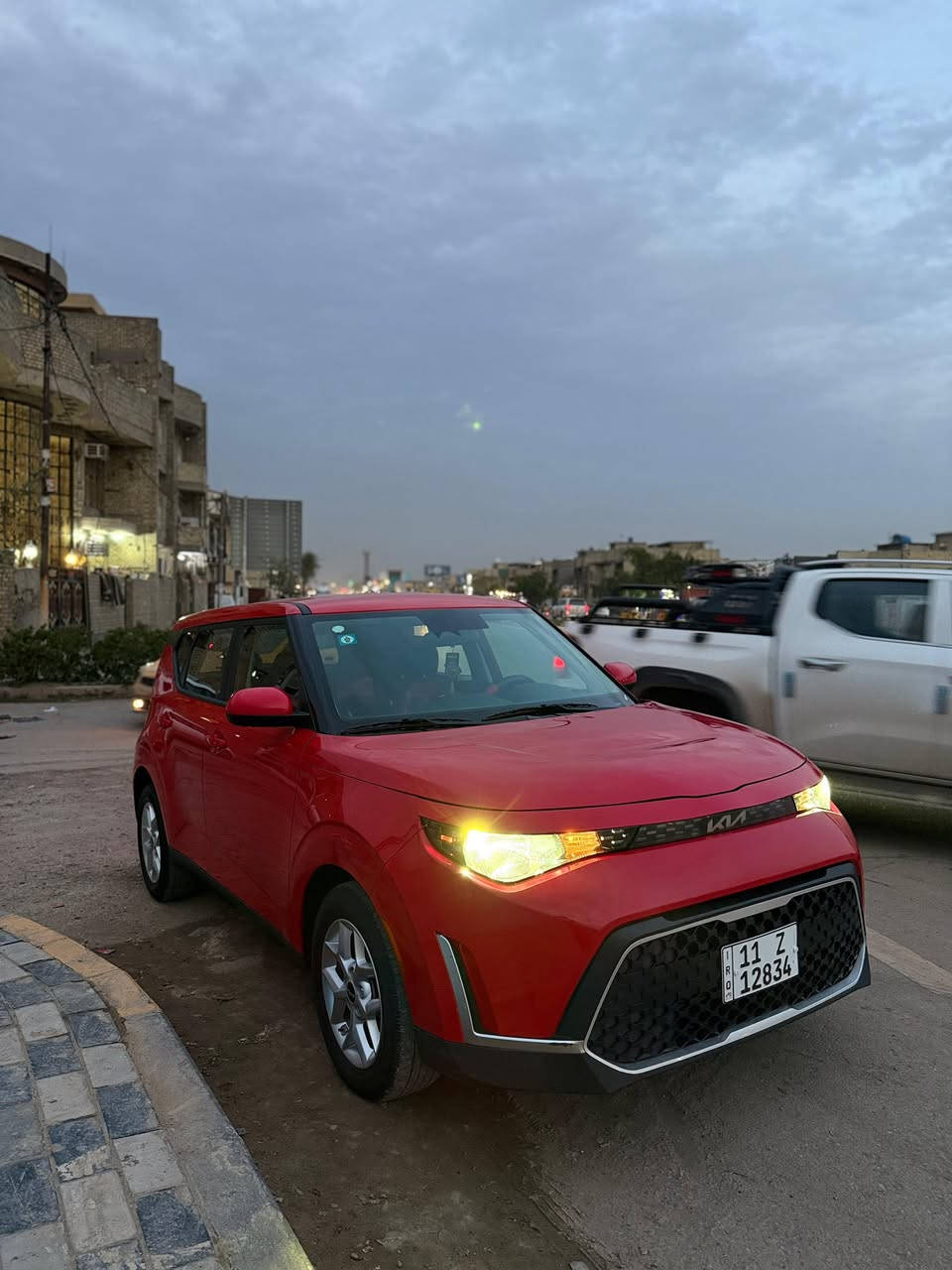 السلام عليكم كيا صول 2025 دخول جديد بغداد بسمي رادارات زنون بلاد حادث موضح بالصور بيهة شبرين بالبنيد صبغ والباقي مكفول بدون صبغ بدون تبديل نفسه البنيد مسوينه فول ليبل ماشية 28 السيارة جديدة سعرها 165 اي استفسار هذا الرقم اوبيها مجال ***********
