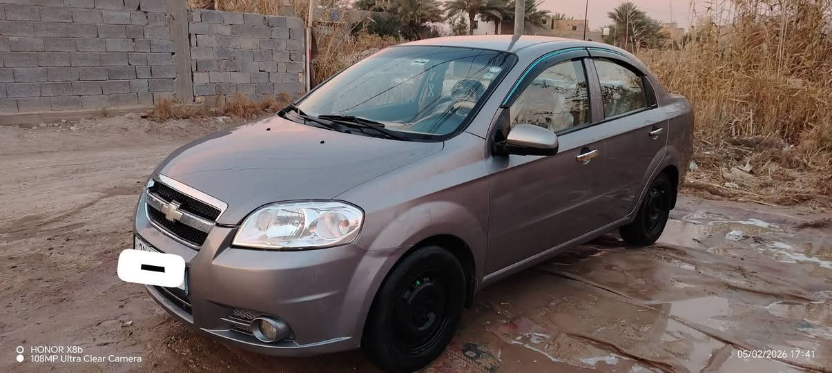 السلام عليكم
افيو موديل 2008 وارد خليجي  سيارة جاهزة حدادة وتخم تاير وباتري جديدة، تبريد تدفئة كلة شغال سيارة ماناقصها اي شي بس عدك الجاملغات بيهن جرد مصبوغات بدون حادث بدون ضربة للجمالية فقط
سيارة مكانها بابل بأسمي سنوية لغاية 2029
للاستفسار الاتصال : السعر 70 وبيها مجال 
***********
