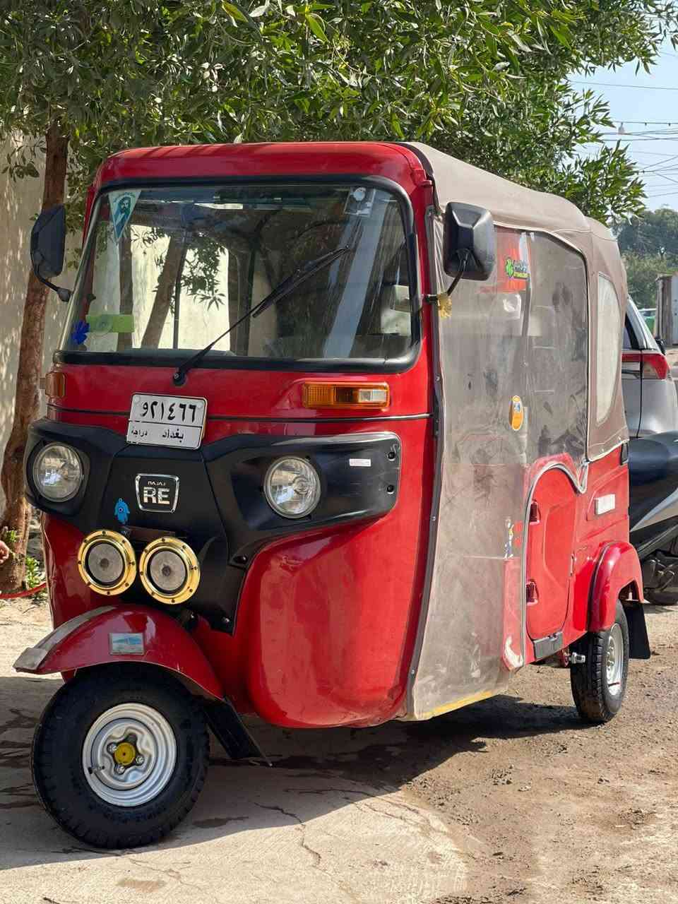 سلام عليكم تكتك حمره مديل(22)شهر 8مكينه مبدل بس زنجيل ضربتها جوه ل بك لايت اربع أصابع تقريب باسمي تحويل ثاني يوم رقم بغداد مكان المشتل شارع المدارس سعر (9) وبيها مجال ***********
