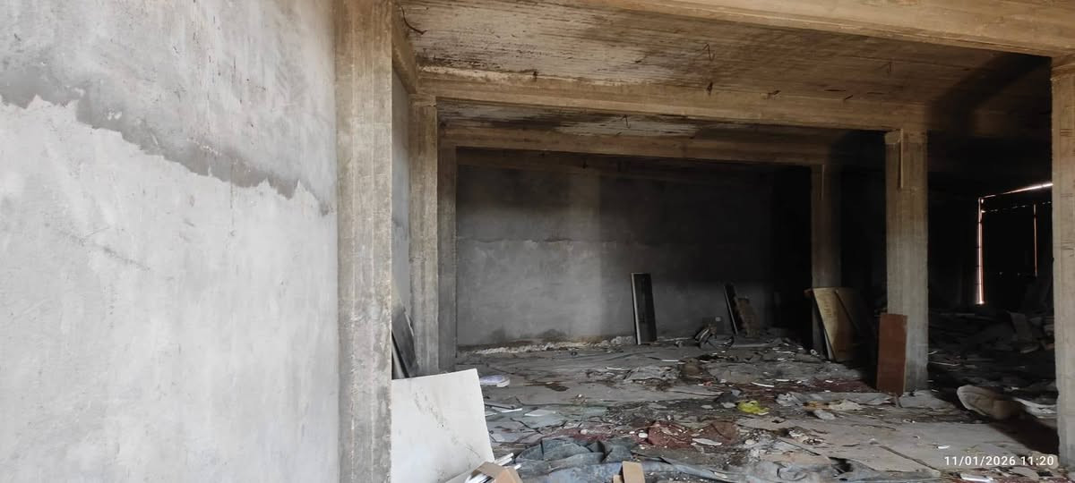 بناء زراعيه (للبيع أو للأيجار)مكان مميز ركن ع شارع ٤٠ تجاريه سند ٢٥ تحويل مباشر
الديوانيه حي التقيه الثالثه خلف مازن البنجرجي
للأستفسار أكثر الأتصال على :
***********
***********
