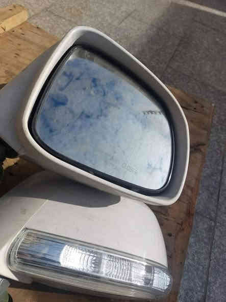 متوفر مري جانبية شوفرلية كابتيفا جديدة وغير مستعملة اصلي وكالة ام الاشارة لون ابيض .
العنوان // بغداد الحي الصناعي في باب الشيخ .
هاتف // ***********
