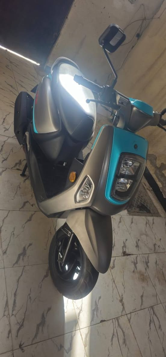 بوليسي تايوان مكينة ماكس دراجه جديدة كارتون مرة وحدة مبدل دهن كفاله من كل شي كل نقص مابيها برغي ما مبدل بيها كلها عالبلاد مكينه مكفوله لايت عدستين LED عينة الكترونية شغاله حتى كيج السرعه شغال السعر ٩٥٠ عنوان بصرة المشراق اتصال *********** البصرة, العراق
