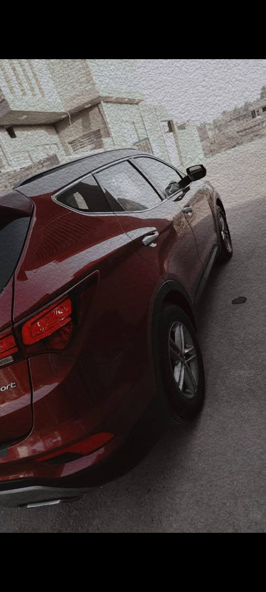 سلام عليكم سنتافي 2017 لون مميز. رقم بغداد ضرر  بنيد فقط طخه كلش خفيفه مكينه 2,5.كهربائيات حداديه كير   تخم تاير  جديد ومكفول ماشيه السياره 90 المكان المسيب ***********
