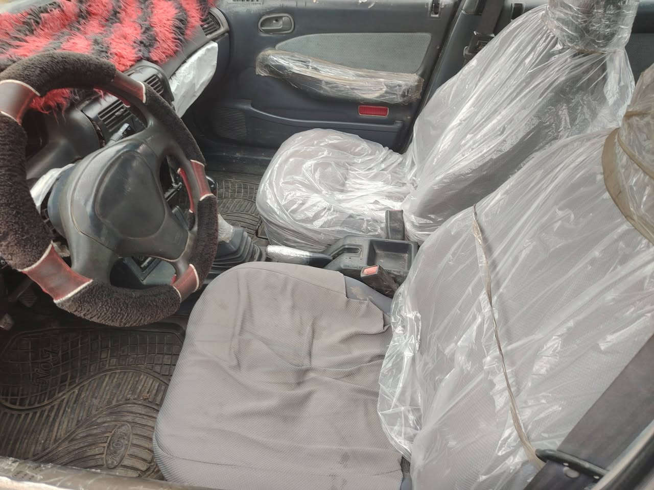 للبيع كيا سيفيا موديل 93 رقم بغداد جاهزه السعر ٢٦ أو بيها مجال بصيط الاستفسار على هذه الرقم *********** مكاني بلد
