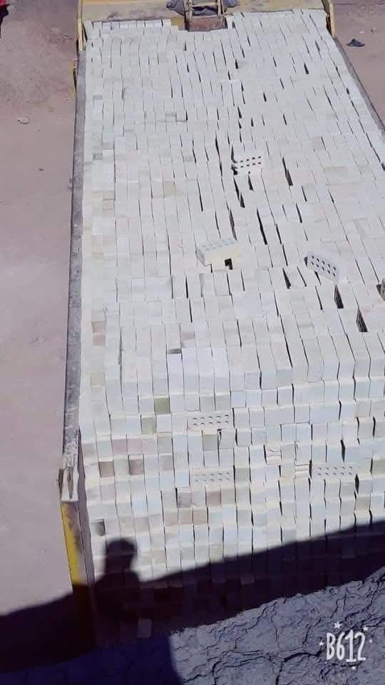 السلام عليكم من رخصة الآدمن
طابوق جمهوري درجة اولى
عدد  ٤٠٠٠ طابوقة وزيادة ٣٠٠ طابوقة في الدبل 
للأستفسار الاتصال بـ الرقم الاتي(***********)
