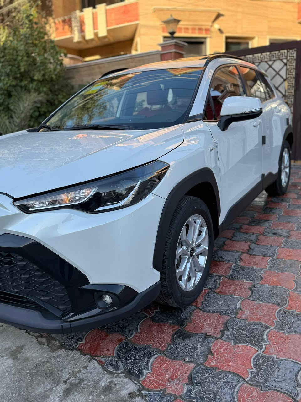 فرونت لاندر 2024
ماشيه 20 الف 

مواصفات بصمة،فتحة،جلد،كرسي كهرباء2،حمالات،بلوجكتر،

سعرها 172 ورقة

***********
