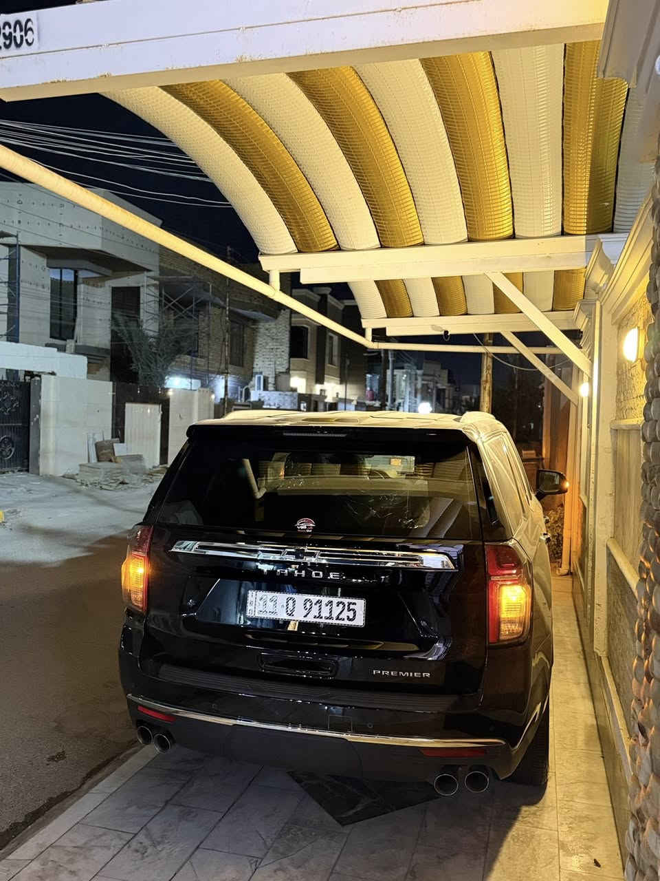 شفرليت تاهو 2024 فوول مواصفات جگات
تحويل مباشر ب اسمي سنويه
بريمير وكالة خليجي علامه سوده 
اللون : اسود  ماشييه 5.000 الاف كم زيرووو وقابل للزياده
سياره مكفوله  بدون صبغ بدون حادث
كل غراض بلادي موجوده

‏‎جكات كهرباء
‎ جكات تصعد وتنزل 
‎اربع كامرات
‎حجم المحرك : 5300 Cc
‎عدد الاسطوانات : 8 اسطوانات ( 8 سلندر )
‎المواصفات : 
‎* سقف بانوراما 
‎* المقاعد كهربائية تدفئة و تبريد
‎* مقصوره الركاب من الجلد الفاخر + خشب ملكي 
‎* شاحن وايرلس لاسلكي
‎* نظام الرؤيه : 5 كامرات رؤيه شامله ( BIRD VIEW )
‎* نظام التعليق مستقل
‎* كشنات ميموري خزن
‎* نظام الصوت BOSE سماعات عدد 10
‎* دوسات كهرباء + اناره LED
‎* نظام سحب مقطوره تحكم كامل + كامرة لرؤية المطوره
‎* داتا شو
‎* تشغيل بعد 
‎* 5 بصمات 
‎* تحديد مسار 
‎* لد امامي 
‎*مري شفط 
‎* 4 كامرات 360 درجه 
‎* رادار 
‎* جنطه ذكيه بلقدم تنفتح وتنسد 
‎* ويل كروم 22 حجم وعليها تخم تاير 
‎* شاشات خلفيه 
‎* جميع الكشنات كهرباء
‎* كشنات تدفئه تبريد 
‎* دوسات شفط 
‎* شاحن واير ليس
‎* ثلاجه 
‎* جميع المقاعد يوجد مخارج يوبي اس 
‎مكان :الناصرية 
‎ 
للاستفسار اكثر
***********
