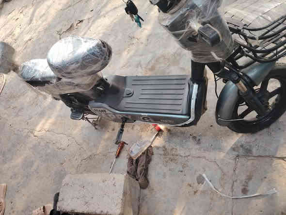 السلام عليكم بايسكل شحن حجم 14 للبيع سعره 150 بي  مجال مكاني كركوك حي النداء قرب اعدادية الفرت
