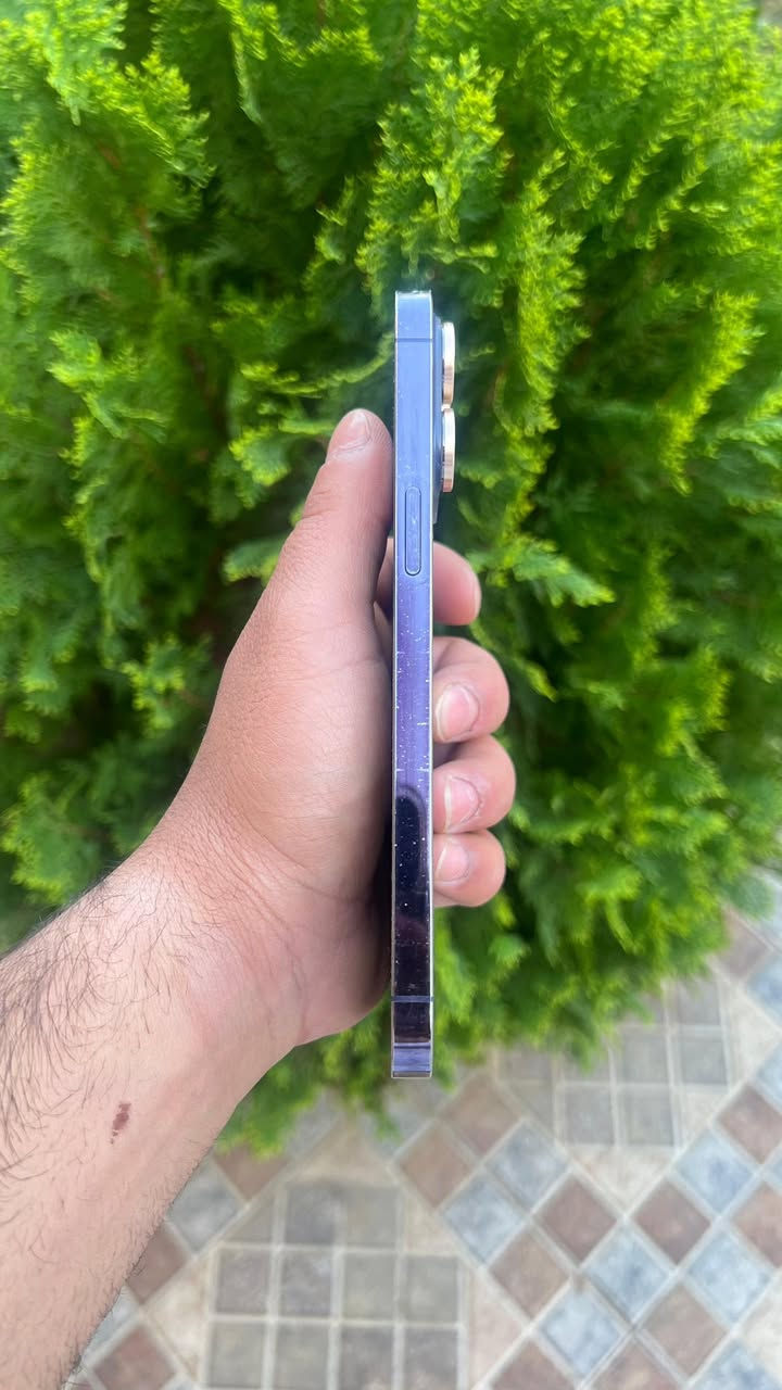 السلام عليكم ..
ايفون ١٤ برو ماكس للبيع 

iPhone 14 pro max 

عربي شرق اوسط - اللون بنفسجي

ذاكرة 256 گيگا - البطارية 84%

النظافة 95% - ووتر بروف 

الجهاز كامل ملحقات وشغال بصورة طبيعية بدون اي مشاكل .

العنوان بغداد .. للأستفسار الاتصال بالرقم :

***********
