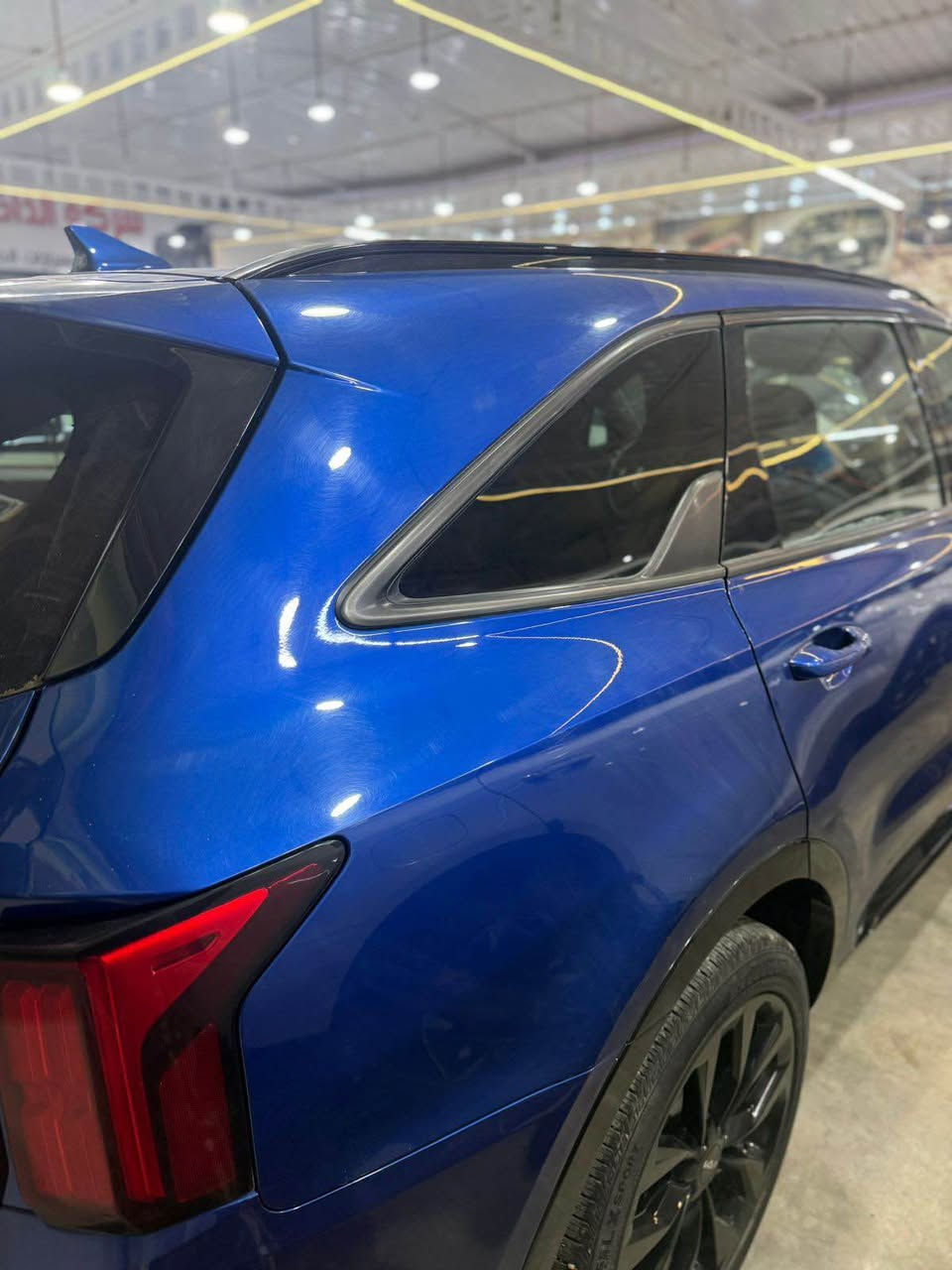 ..•
السلام عليكم
كيا سورنتو امريكي Sx
 رقم وهزه جديده
السياره ماشيه mi ٣٠
موديل 22فول الفول
حادث جاملغ امامي بولبنيد بارد بدون ارباك كلشي موضح وصور الحادث مرفوقه مع المنشور
اي ارباك ما طاك بيه بدون ايرباك
1. محرك 2500 تيربو
2. كير 8 نمر
DCT كير .3
4. بانوراما
5. بصمة : تشغيل - ابواب - صندوك
6. صندوك كهرباء
كراسي كهرباء وجلد وكراسي تدفئه 
تشغيل عن بعد  
ويا اسود لايت عدسات 
رادار ونقطه عمياء وتحديد مسار 
شاشه جبيره 
كامرا ابلاديه 
هندبريك بصمه اوتو هولد ثلاث انظمه قياده  
شاحنا لاسلكي مخارج طاقه تايبسي 
 سبعه راكب ابلادي. 
ثلاث قطع تبريد 
تبريد منفصل وشاشه تبريد 
السياره فول وبيه صبغ جاملغ امامي  ايمنا بدون دواخل وربع البنيد صبغ فقط السياره كلش جديده وبسمنه  رقم بغداد الدولي ومال جناي 
السعر 225 ورقه بيع او مراوس حسب القناعه وىذه امراوس بعد افضل 
*********** 
وسام العبيدي بغداد, العراق
