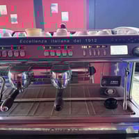 جهاز باريستا ايطالي مستعمل فتره قليله سعر 12 ورقه للاستفسار 0771810538...