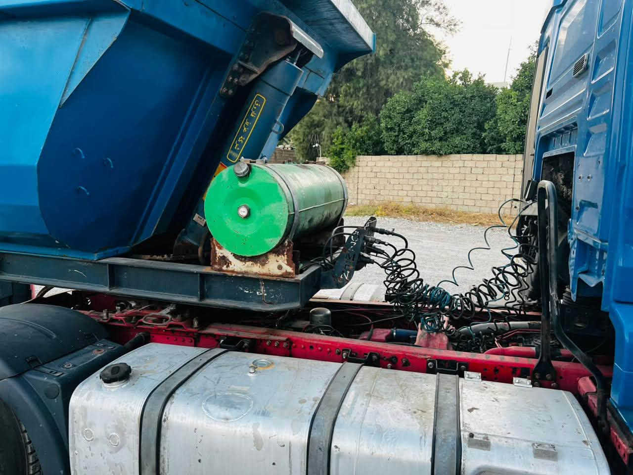 مۆدێل ٢٠٠٤ حجم ٤٨٠ گێڕ عادی ڕیتادەر تەبرید سەنەوی هەزە بەڕاد تازەیە تا ٢٠٣١ عەرەبانەی ڕەبتە  ڕەقم شاصی لیزەری سی ئێن سی cnc تورکی تایەی باشە لە ناو ئێشە

‭***********‬
