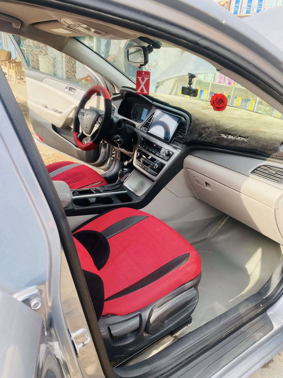 سلام عليكم
سوناتا 2016 امريكي بيها جاملغ وبنيد 
لسياره سبورت و شاشه اندرويد  لسياره نظيفه كلش 
مكان لسياره كربلاء 
لسعر 120وبيها مجال قليل 🤍
***********
