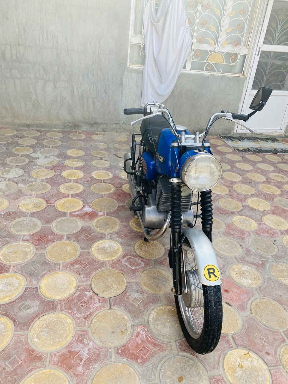 سلام عليكم ماطور بدون راعي للبيع سايس ٣ صوب واحد جوه الكشن سعر ٩٥٠وبيه مجال للطبين


**إذا كنت صاحب هذا الإعلان وتريد حذفه لأي سبب، رجاءا أرسل رسالة إلى الدعم الفني**