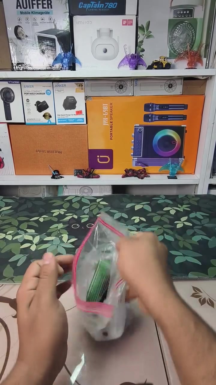 ب5هيج جاية بدون باكيت او شي وياة


**إذا كنت صاحب هذا الإعلان وتريد حذفه لأي سبب، رجاءا أرسل رسالة إلى الدعم الفني**