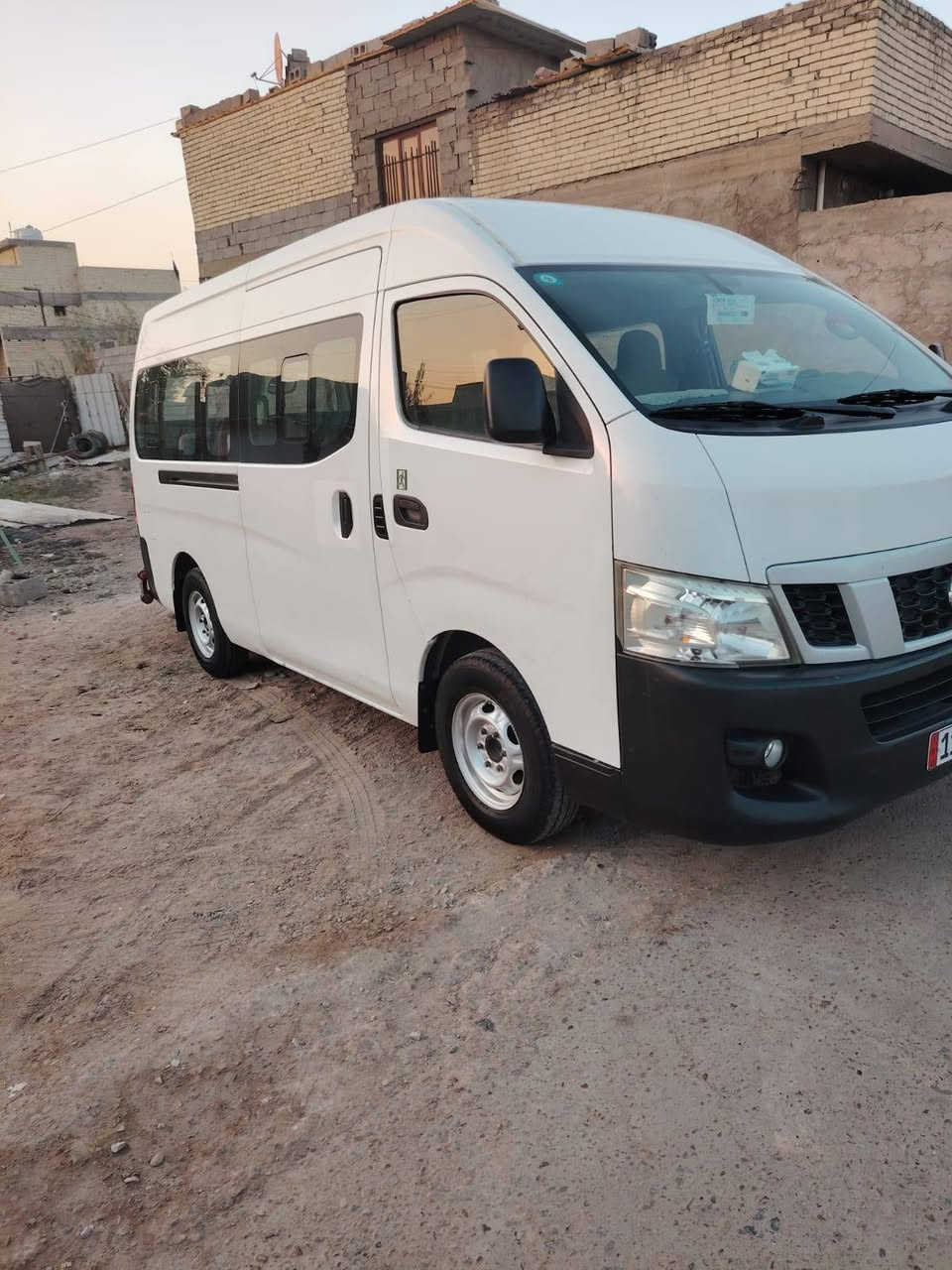 السلام عليكم نيسان اورفان موديل 2017 خليجي سياره نضيفه السعر 235$ رقم صاحب السياره ***********
