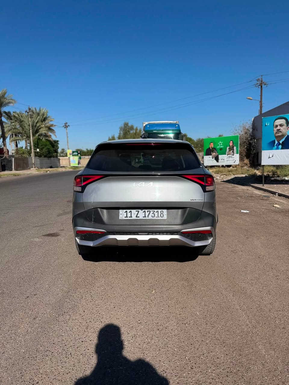 السلام عليكم kia سبورتج 2023
كيا سبورتج موديل 2023
مواصفات فول عده البصمه والفتحه تجي تحكمات شاشه جبيره كار بلي كامره دواره نظام محافظه ع المسار قياده شبه ذاتيه كروس سرعه تحكمات حساسات خلفي لد امامي خلفي تبريد قطعتين سايد بريك بصمه
 السياره نظيفه وع ايدي من استوردتها لهسه ضررها سطحي باب عكس السائق بارد بدون صبغ بدون ايرباك بدون دواخل بدون تبديل السياره ليبل واحد سعرها 190 بيها مجال بسيط مكانها بغداد تواصل ***********
