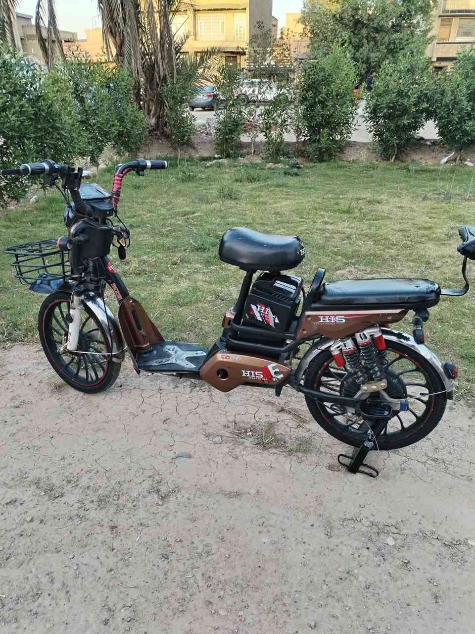 دراجة شحن HIS للبيع
100/100بطاريات4 شغالات
بيها 2سويج وبصمة وحده
قفل تاير خلفي بلادي
مكاني بغداد المنصور
السعر 300الف وبيها مجال
للاستفسار خاص


**إذا كنت صاحب هذا الإعلان وتريد حذفه لأي سبب، رجاءا أرسل رسالة إلى الدعم الفني**
