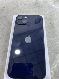 آيفون ١٣ • بطارية ٩٥٪ • بحالة وكالة