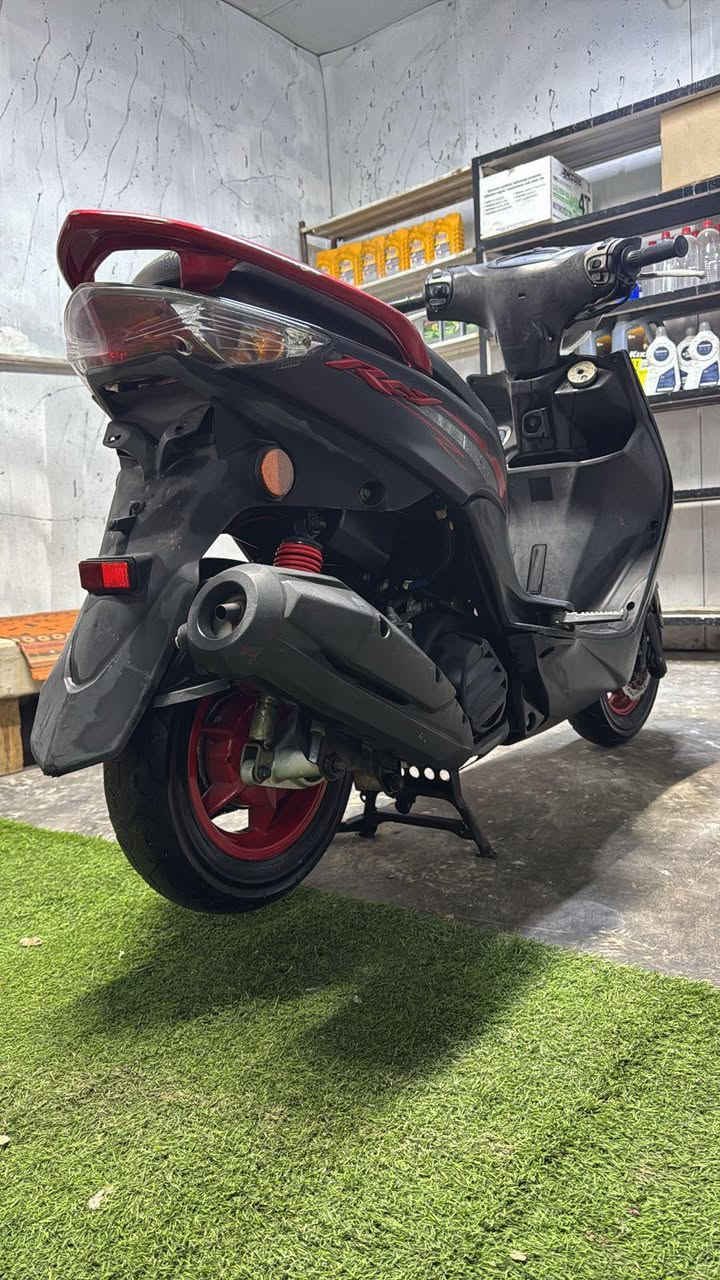 دراجه جيتي ار حديث مكفوله كفاله عامه صارلهه 15 يوم نازله من الرمبه الدراجه بعده زيرو احلى من الصور بهواي 

مكاني بغداد الشعب ( الثعالبه ) ***********
