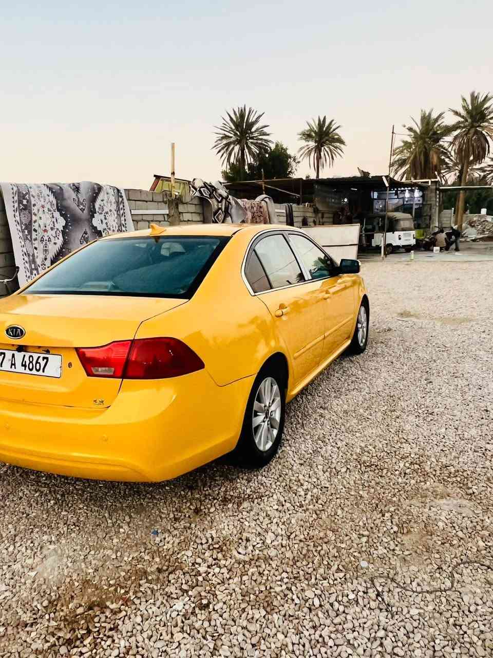 السلام عليكم
📍السعر ٨٥ وبيه مجال 
كيا اوبتيما ٢٠٠٩
 أمريكي مكينه ٢٤٠٠ بيه خيط بخار 
سياره مصفره هيئة وغرامات 
خط وبحث جديد 
حادث حوض خلفي 
رقم ذي قار نكليزي سنويه ٢٠٢٨
تبريد ثلج 
حداديه جديده 
تخم تاير جديد
المكان بابل الشوملي
***********
