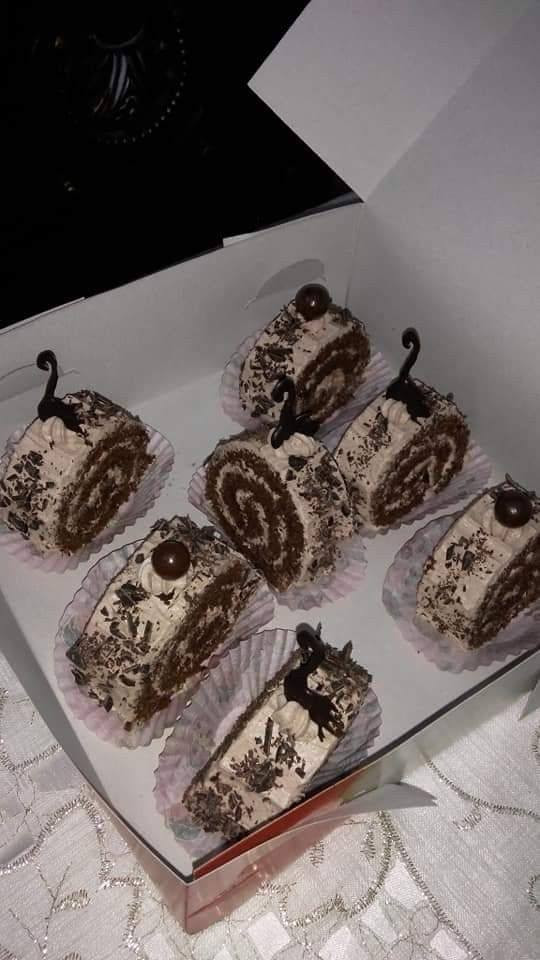 كيك ومعجنات نستقبل حجوزاتكم العنوان الراشدية حي الأعلام للاستفسار المراسله ع خاص يتوفر لدينا خدمة توصيل


**إذا كنت صاحب هذا الإعلان وتريد حذفه لأي سبب، رجاءا أرسل رسالة إلى الدعم الفني**