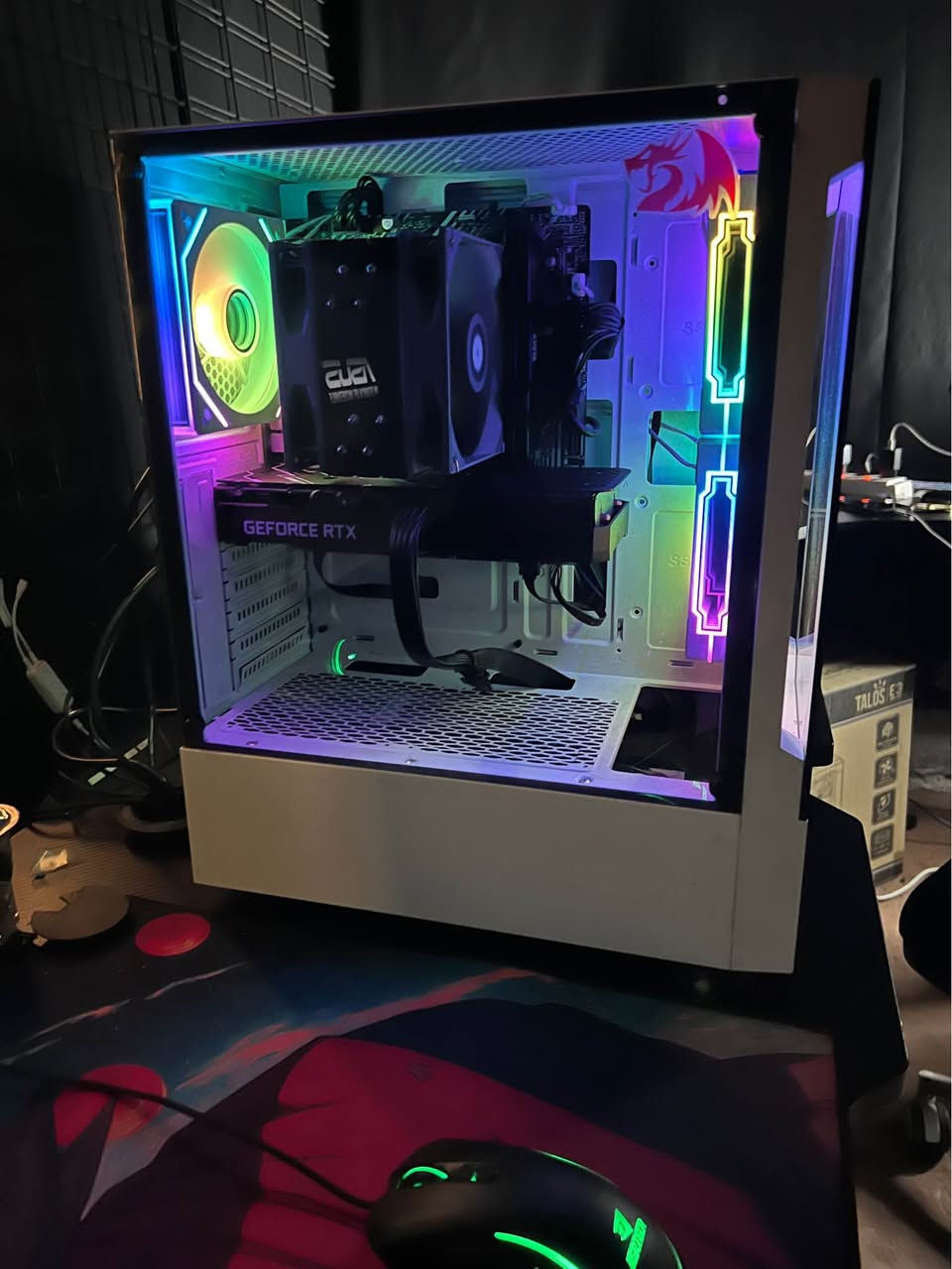 تجميعة العاب بسعر رخيص 
مواصفات 
i5 11400f
rtx 3060 12gb
ram 16 ddr4 3200
ssd 1tb 
psu 700w
mb h510
cas3fan rgb

واتساب *********** بغداد, العراق
