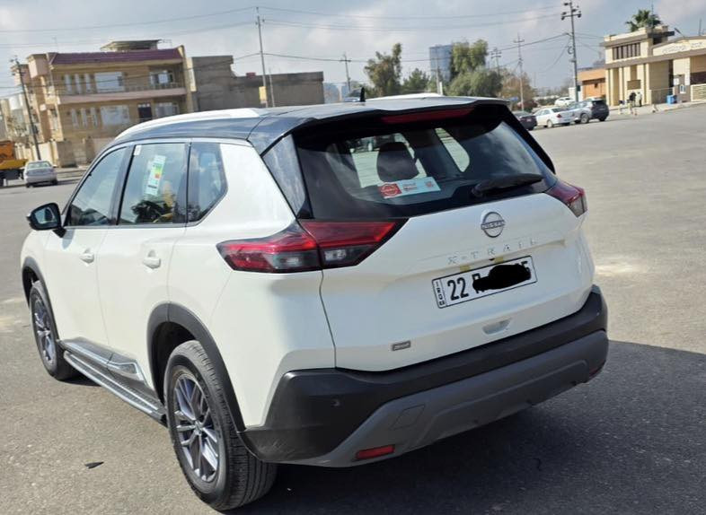 نيسان اكس تريل ٢٠٢٥ شريكة السور زمان سيارة كفالة من كل شي حتا جلخة ما بي ماشي ١٣٠٠٠ كم 
مكان سيارة اربيل 
***********
***********
