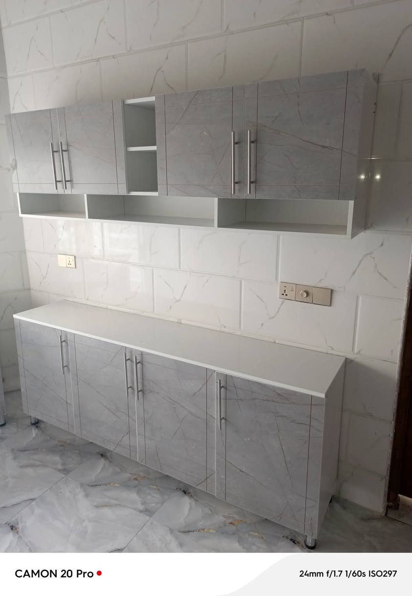 بعدني اصلا ما مستخدمه خلاص ...
للاتصال والتواصل خاص او واتساب 

***********
