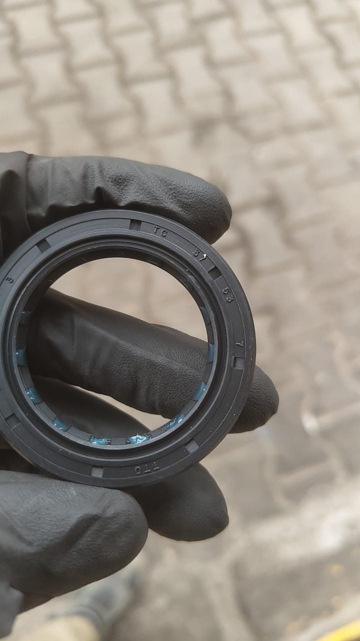 عروضنة مستمرة ،، هذا فديو خاص تديل وشر قبق ولفت مع التروسة. نظفت المكينة لان الدهن جيد ايسي ديلكو
الماليبو الكروز وجمسي تيران وكوكينس كابتفيا وتراكس جميع الشوفر ليث عام شوفر ليت عام ترافاسس
وجميع السيارات الفوراد. وجميع السيارات الأمريكية فقط . 
للحجز الاتصال على الرقم ***********
اكو خدمةجوال  تنظيف وادمة دخل بيتك يعني انت وبيتك نجي نشوف العطل ونسويللك ادمة دخل بغداد فقط.  لجميع الشوفر ل
للأستفار الاتصال على *********** اتصال وتساب موجود وبل الخدمة 
في هذا الفيديو حل مشكلة دخان التريبو 
وحل مشكلة الخريطة في السيارة
اخواني التزام با ا دمة سيارتك افضل اللك

العنوان. بغداد الدورة قرب مدرسة الفاليق 
الاتصال على الرقم ***********
وحتى يوم الجمعة من الساعة العاشرة ال الساعة السادسة
اعلان عن ادمة السيارت 
الحمدالله والشكر علئ رضا الناس ،،،

الماليبو الكروز والتركس كوينس وجمسي تيران وكابتفيا وترافرس  وجميع السيارات الفوراد 
وجميع الشوفرليت عامة 
تحديد العطل بل الجهاز٠
تحديث السيارة اولالين حسب رغبة الزبون 
برمجه السيارة عل وضع الشركة 
تنظيف حساس الادنفز

تنظيف نوزلات
حل مشكلة دخان التريبو 

تنظيف حجر البيئه

تنظيف الجويتر

تنظيف حساسات الصالنصه

تنظيف حساسات الفي تي

تنظيف حساسات الكم شفات

تنظيف الفيول بم وارجاع الطوفة. عل القياس الصح 

غسل وتنظيف التريو 

غسل الدكشن البارد 

تنظيف البم سنسر 

تنظيف ولفا التبخير 

إعادة برمجة السيارة 

زيادة عزم المحرك 

تقليل صرف البنزين 

فحص البلكت والمحول 

وبي ارخص الأسعار 

العنوان بغداد الدورة قرب مدرسه الفيالق 
متوجدين جميع ايام الاسبوع وحتئ الجمعة ..

للحجز والاستفسار التواصل عل الرقم *********** 

وإليكم اراء العملاء. 

متواجدين جميع ايام الاسبوع. 

من الساعة العاشرة صباحا الي الساعة 

السادسة مساء حتة يوم الجمعة

عل شرط تطلع السيارة ال بتطنش

للأستفار الاتصال على الرقم ***********
ملاحظه اخون الاتصال قبل لاتجي ، 
العنوان بغداد الدورة قرب مدرسة الفاليق
متوجدين جميع ايام الاسبوع وحتى الجمعة
