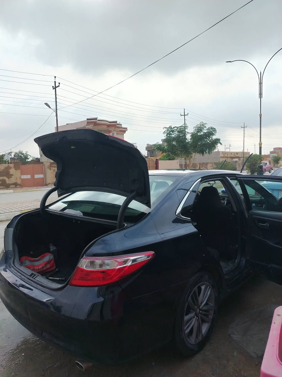 كامري 2017 بيها خمس قطع رقم اربيل دولي سنويه لل 30 تحويل ثاني يوم سياره بأسمي سياره انطيك شرط كير محرك تدفئه تبريد كله شرط اتصل وستفسر***********
