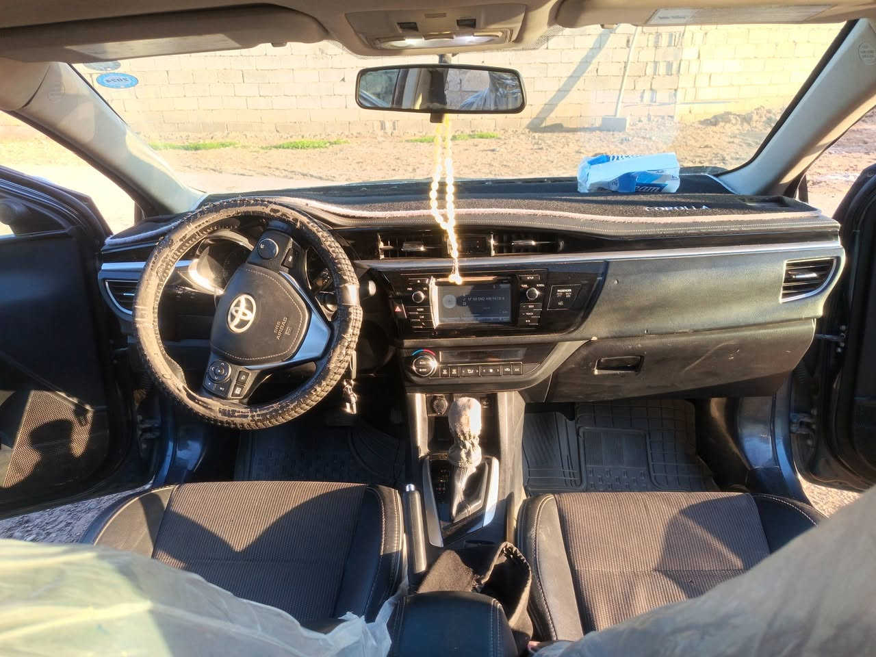 سلام عليكم سياره كورله 2016سياره جديده بمعنه لكلمه 130بيه مجال ودتلل👍
***********
***********
