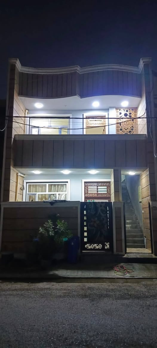 السلام عليكم ورحمة الله وبركاته
بيت مساحة 90  للبيع  متر بناء حديث حي اسيا زراعي  وبنائه مرتب ودرجة اولى مفصول يعني يرهم استثمار للستفسار 

*********** بي واتساب
