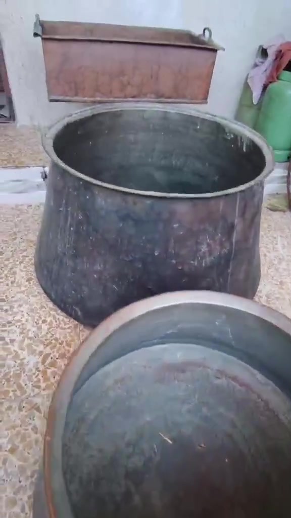 جداري خمسه حجم كبير نحاس للطبخ للبيع السعر 3 مليون وبيه مجال


**إذا كنت صاحب هذا الإعلان وتريد حذفه لأي سبب، رجاءا أرسل رسالة إلى الدعم الفني**